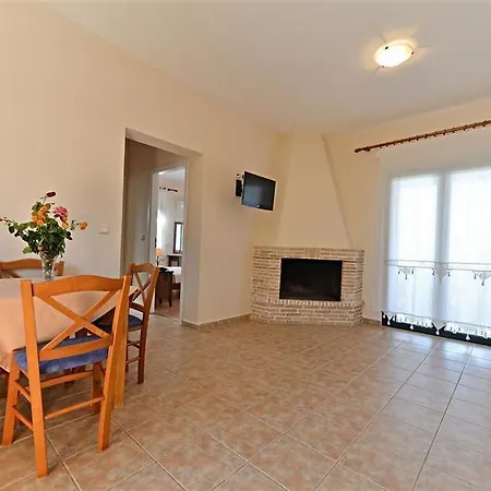 La Sapienza Methoni (Messenia)